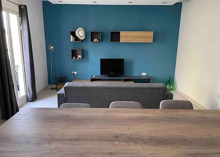 Sunset Apt Modern 1 Bedroom Apt Near The Beach